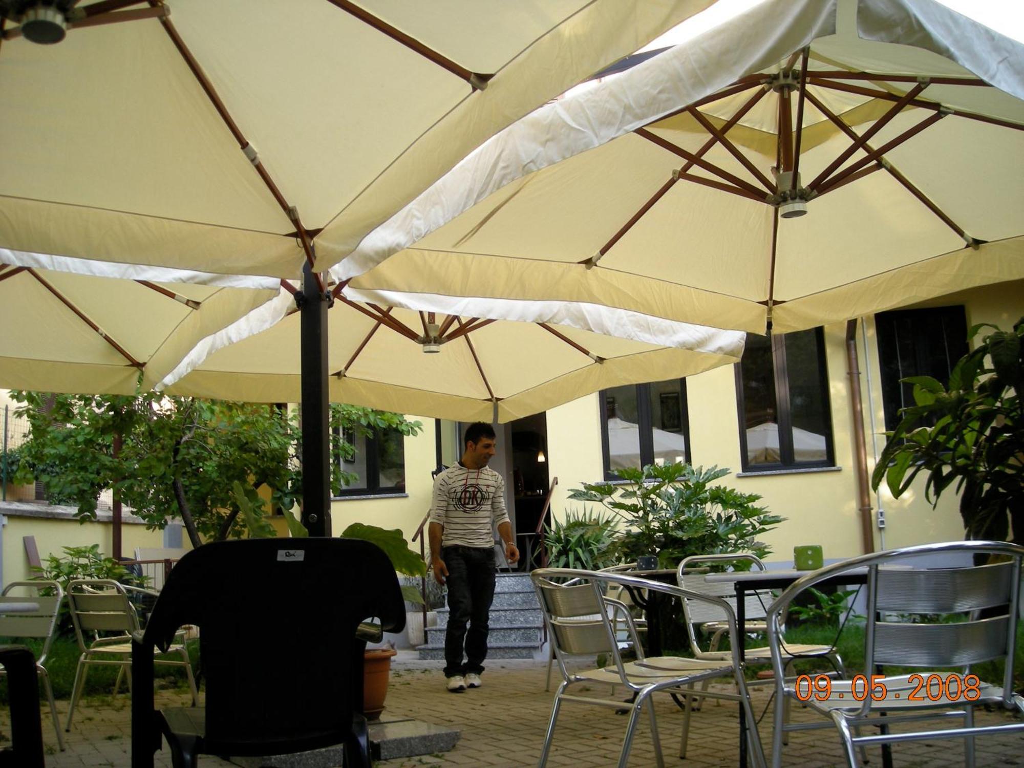 מילאנו Hotel Paradiso מראה חיצוני תמונה
